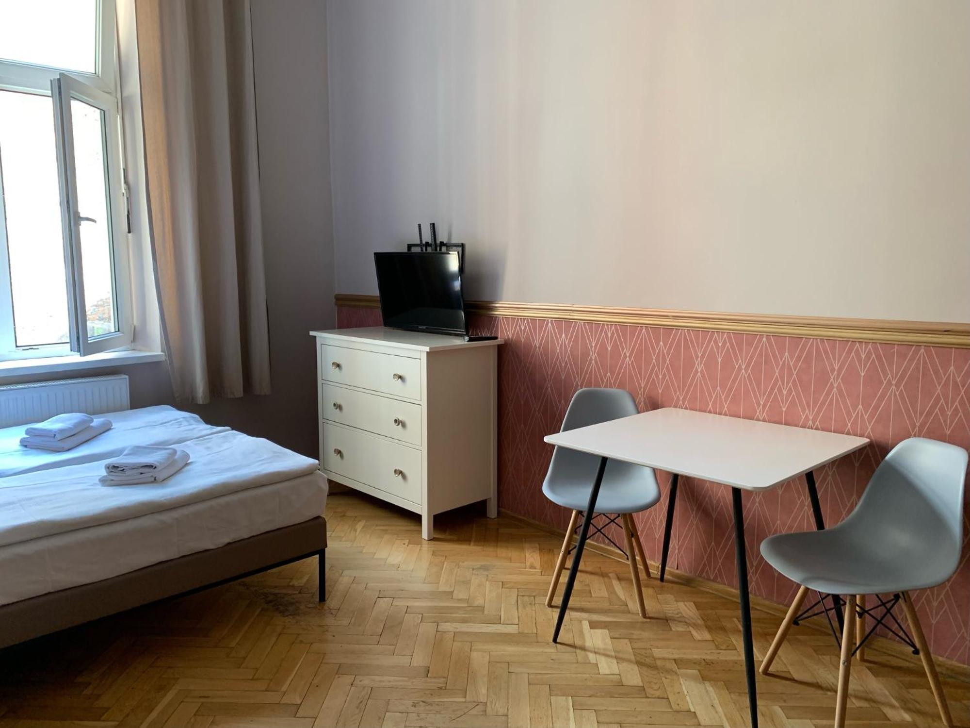 Apartament Gold Jasmine Lägenhet Kraków Exteriör bild